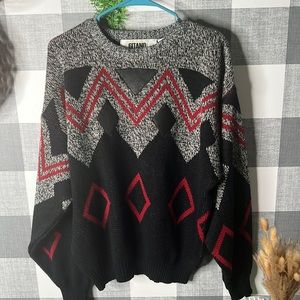 VTG Mens Sweater